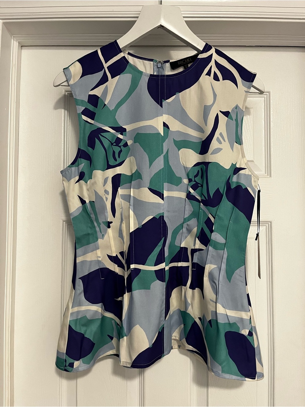 Rachel Roy Sleeveless Abstract Print Top in Teal, Navy & Cream